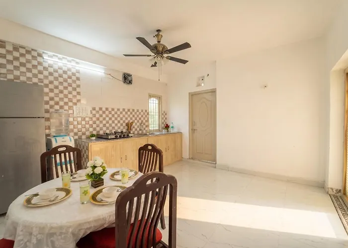 Blue Horizon 2Bhk Nr Marina Beach Mylapore