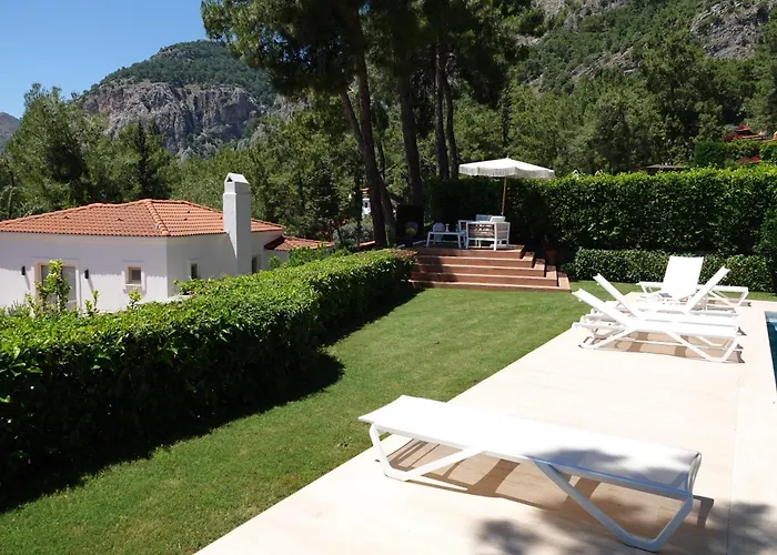 Villa With Amazing Sea And Mountain Views