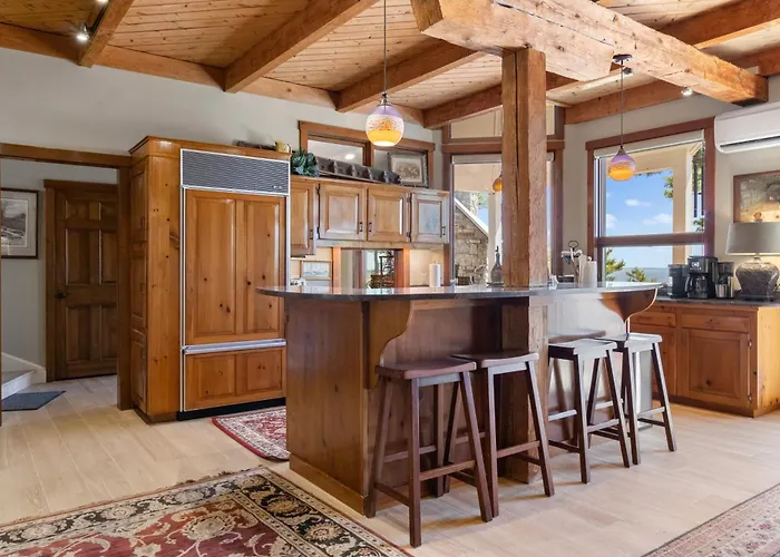 Elegant Ocean View Home With Breathtaking Views, Private Hot Tub & Large Deck