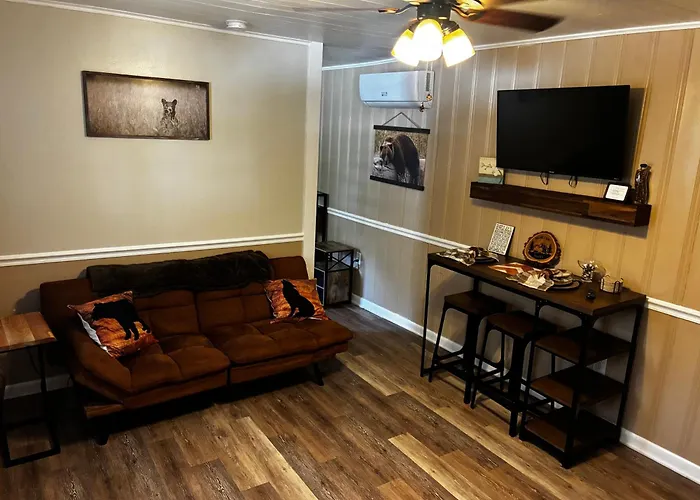 Dixie Suites