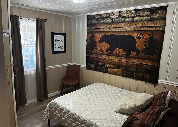 Dixie Suites