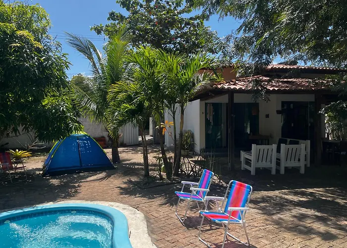 Pedrinhas Hostel E Camping