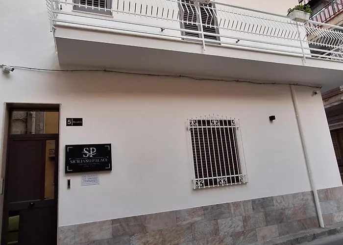 Siciliano Palace