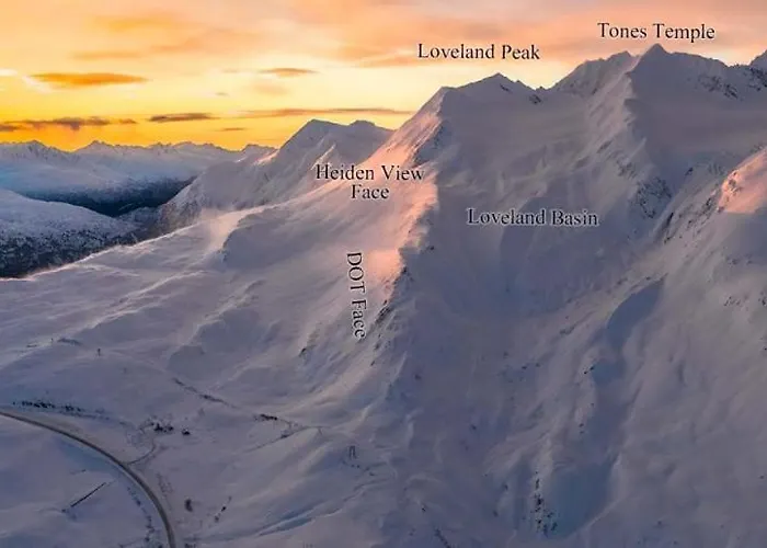 Valdez Lodge