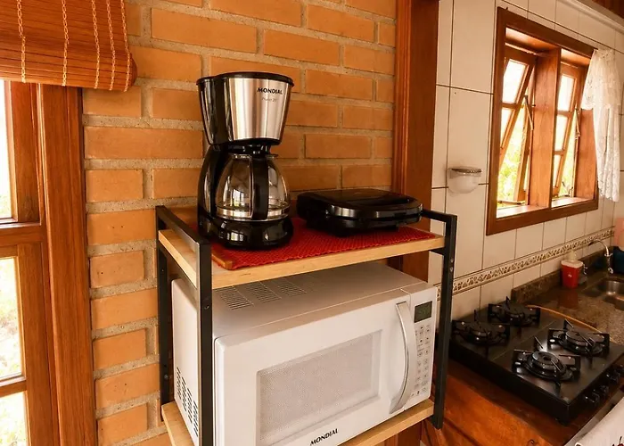Brumar - Quarto Com Banheiro Compartilhado