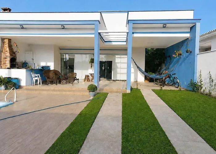 Casa em Maricá cPiscina e Churrasqueira 3 Quartos