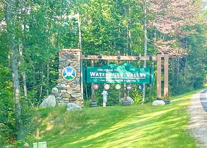 Adirondack Townhome - Overlooking Village Green