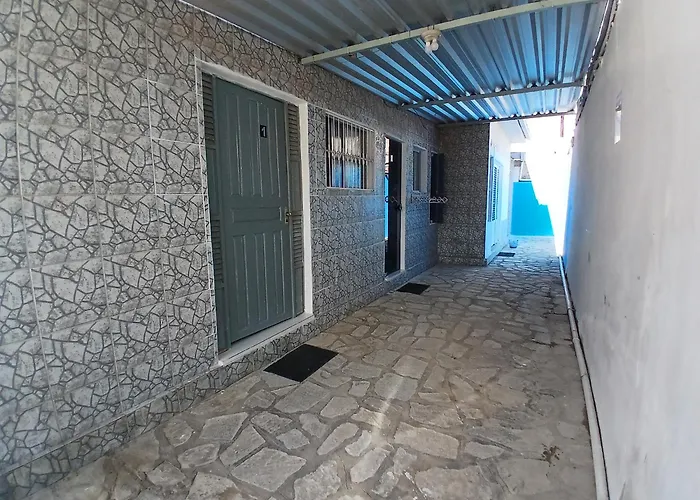 Suites Amplas Com Entrada Independente