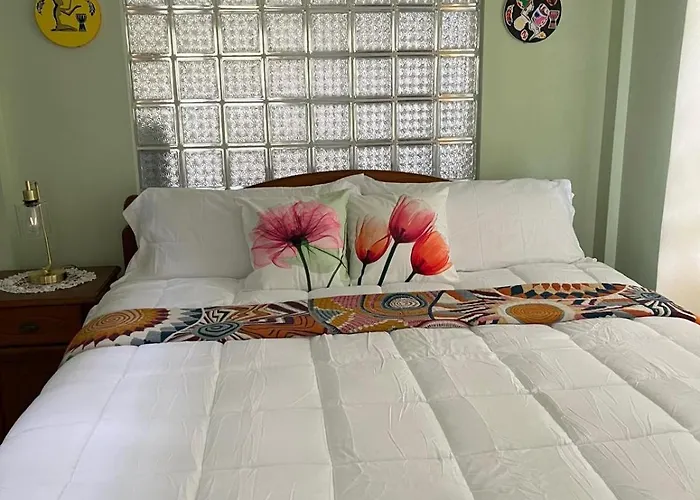 Carapes Inn