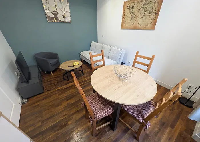 Townhouse In Poitiers Center
