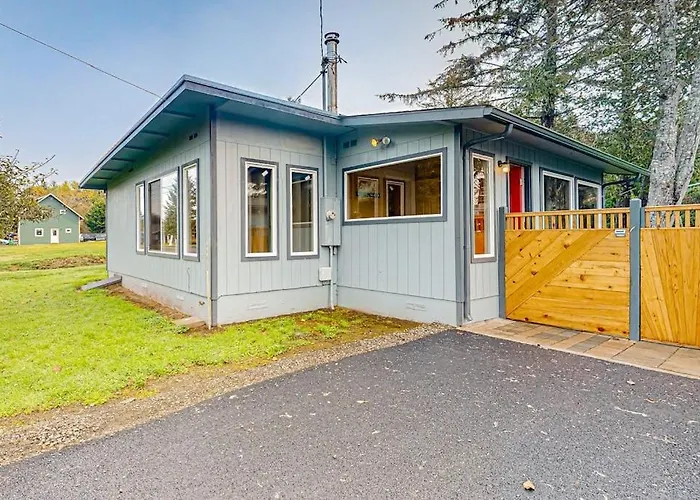 Home Near The Ocean With Wood Stove Large Yard Washer&Dryer Streaming Patio