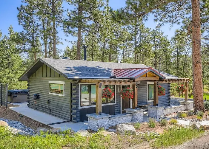 The Bear'S Den - Hot Tub Retreat - Family Home