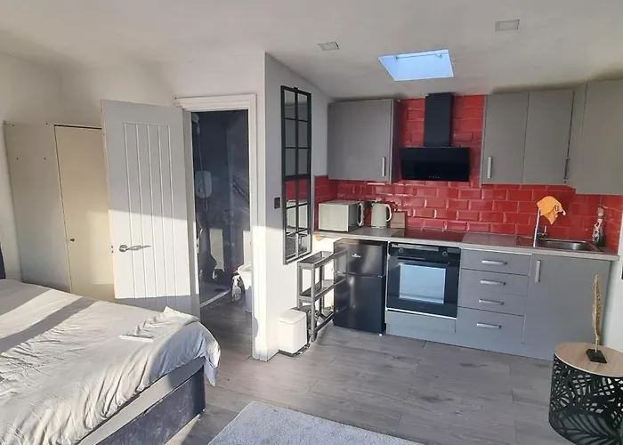 Snowys Guest House
