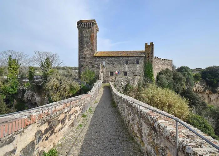 2 Bedroom Cozy Home In Pescia Romana