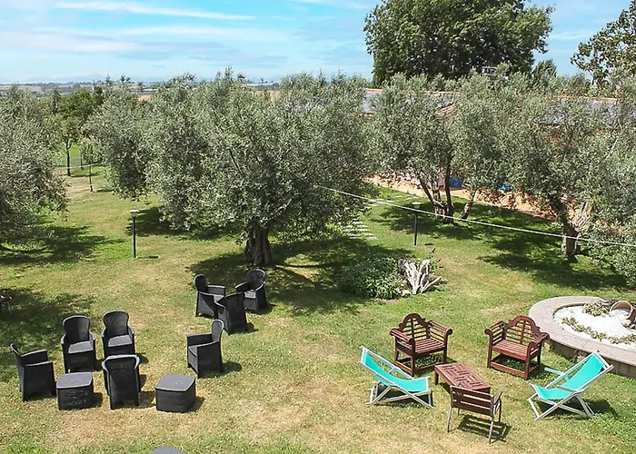 Stunning Home In Pescia Romana With Swimming Pool