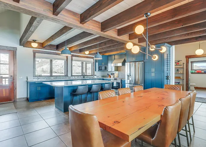 Fish, Hike & Ski: Mtn-View Gunnison Home W/ Sauna