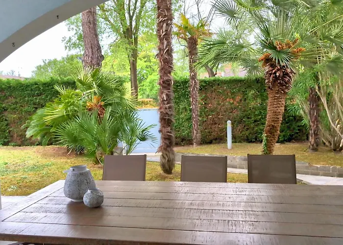 Villa Anastasia, Venetien, Herrschaftliche Villa Auf Privatinsel Albarella, 4 Bedrooms 8 Personen, 300 M Golfplatz