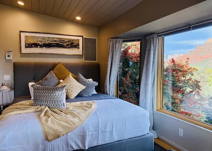 Perfect Couples Getaway Private Hot Tub Panoramic Red Rock Views