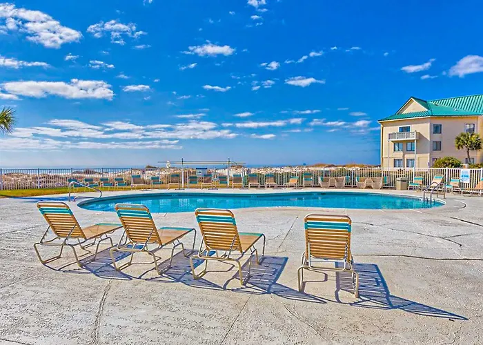 Oceanfront Condo With Gulf-View Balcony Beach Access Pool Wifi & Central Ac