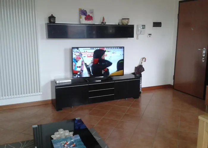 Appartamento Casa Vacanza A Jesolo Con Giardino Privato E Box Auto Per Famiglie