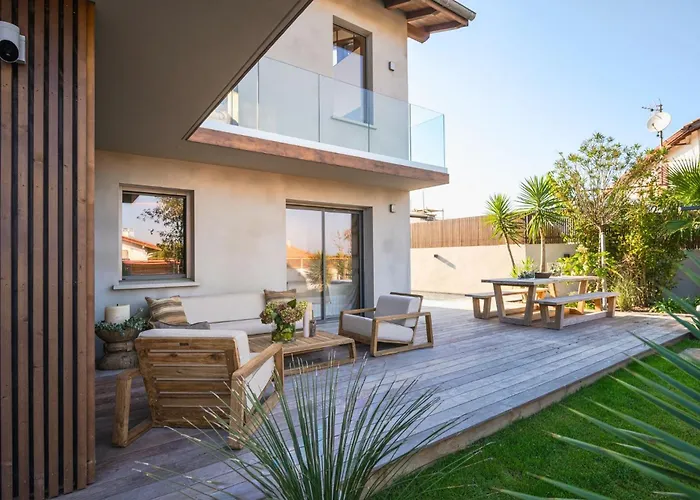 Villa Iris - Vue Mer Plage A Pied Piscine Chauffee Et Jacuzzi