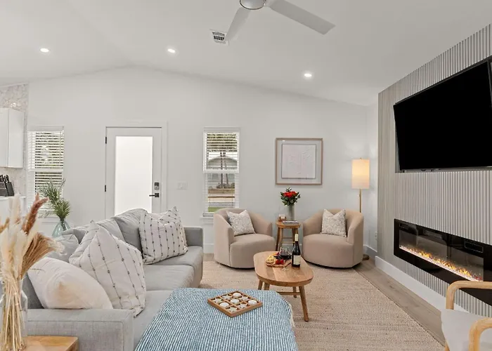 Coral Ave - Coral Cove By Avantstay
