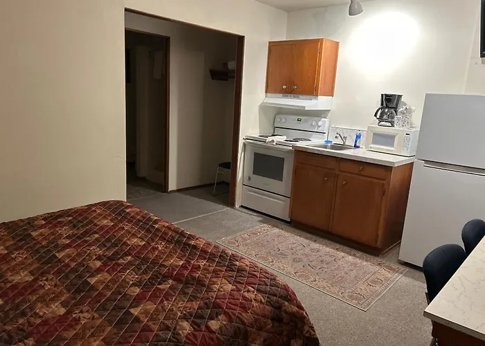 Bay Motel