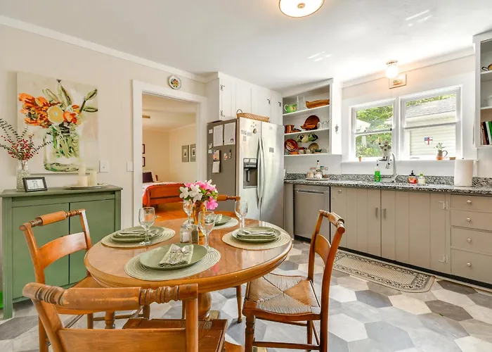 Near Horse Shows & Events! Blissful Tryon Cottage