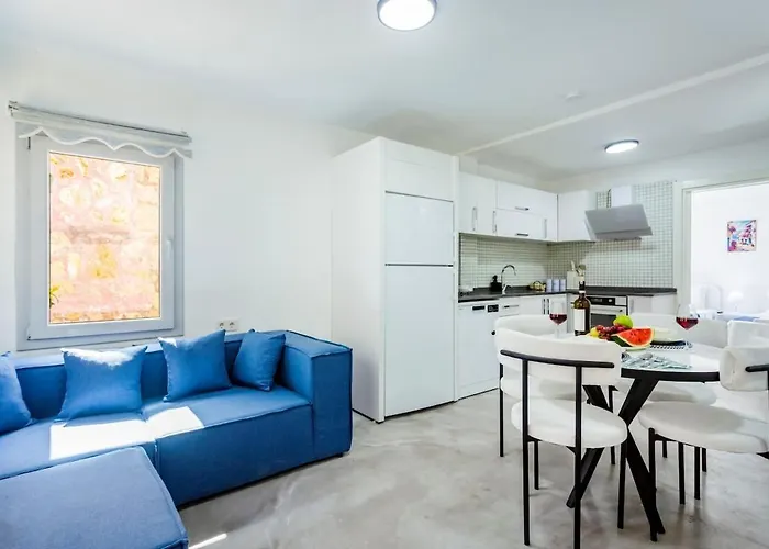 Westcoast Kalkan Suites 2-Bedroom Townhouse Located Heart Of Kalkan Old Town