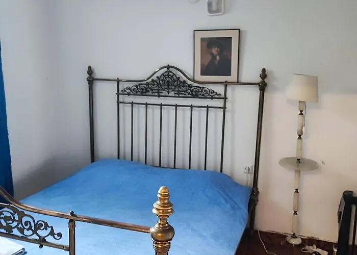 Historical House In Alsancak