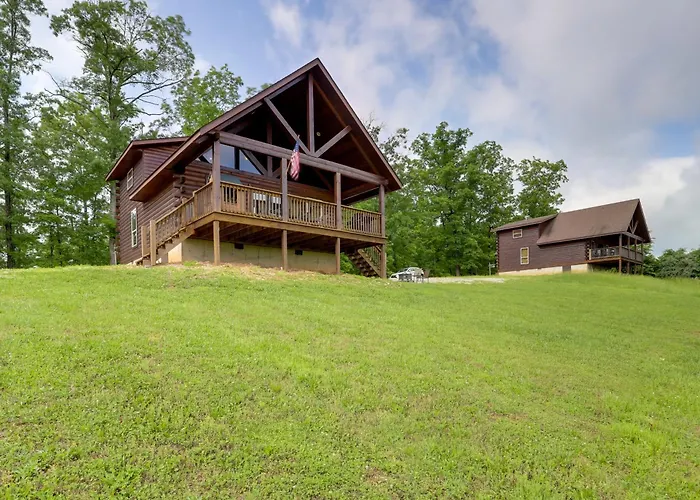 Peaceful 2-Cabin Property: 1 Mi To Current River!