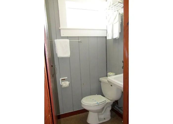 Recharge By The Ocean In Total Tranquility In North Truro, Massachusetts