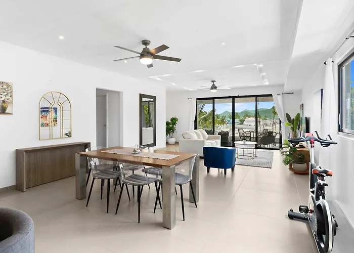 Beacon Hill Hideaway Luxury Condo In Simpson Bay