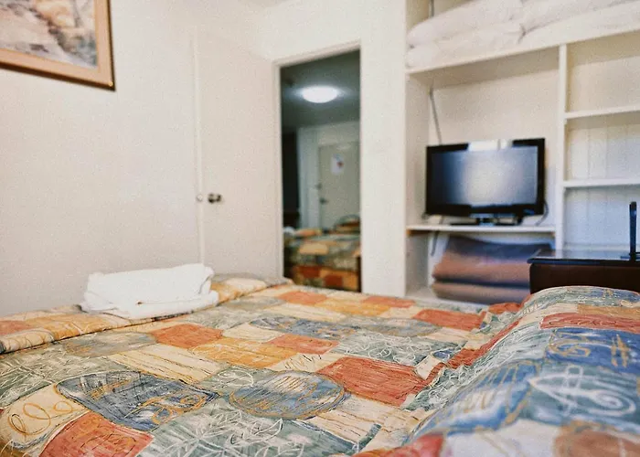 Lakeview Plaza Motel