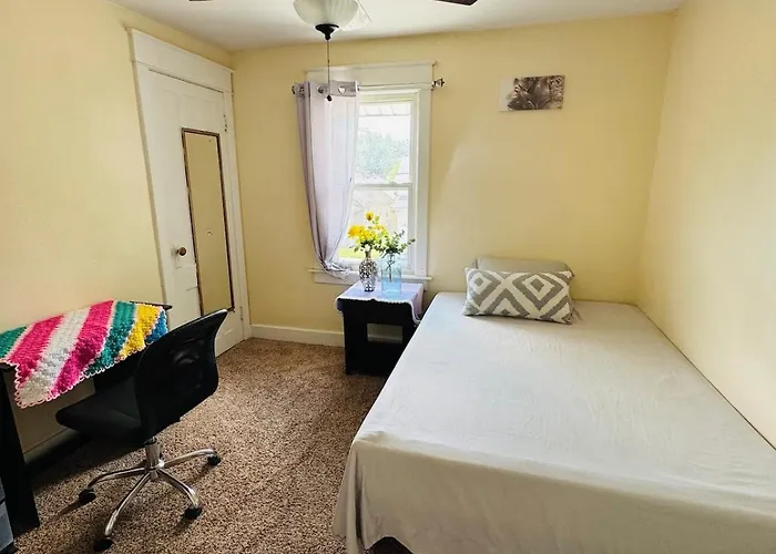 Charming Family House Near Binghamton University