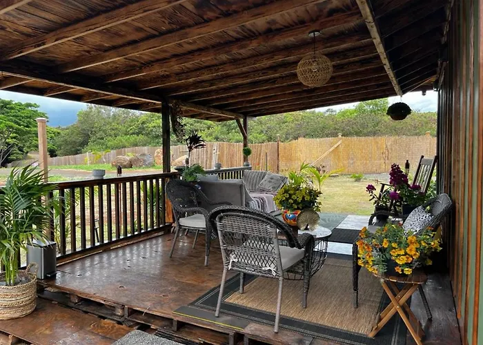 Haleiwa G Land Bungalows
