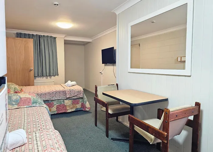 Lakeview Plaza Motel
