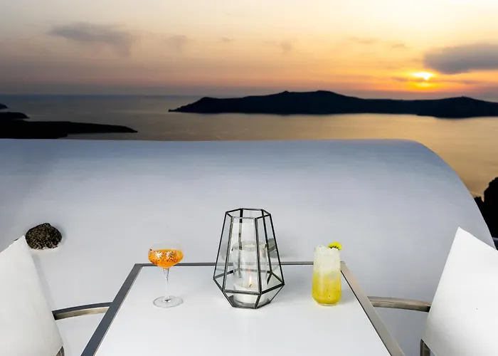 Caldera Jewel Santorini