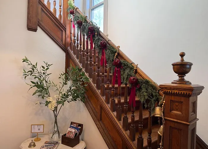 The Leet-Reaville Heritage House
