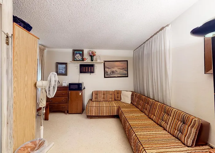Kodiak Cottage
