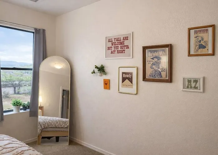 Vino & Vibes | 3Br | Hot Tub + Views + Game Room