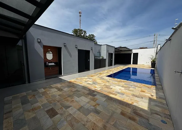 Refúgio moderno próximo à Vinícola Guaspari