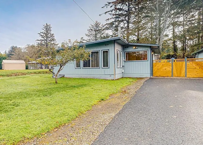 Home Near The Ocean With Wood Stove Large Yard Washer&Dryer Streaming Patio