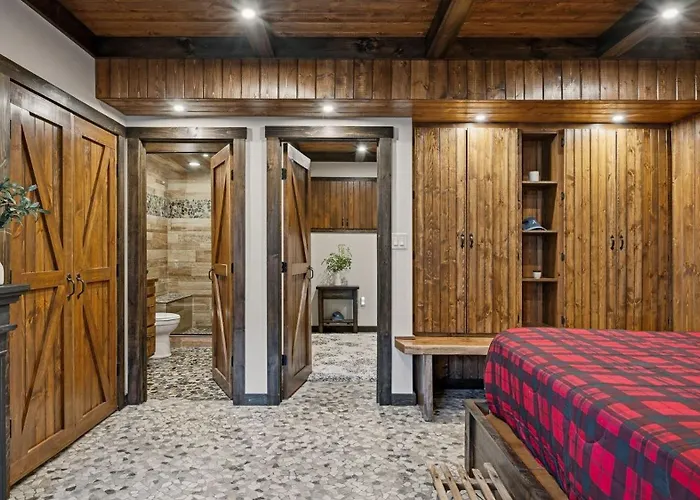 Sunbird Lodge By Avantstay