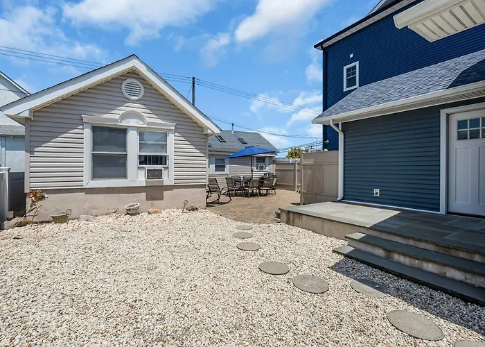 Porch | Bbq | Coffee Maker | Parking