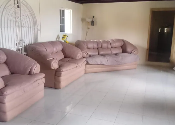 Tambell Haven Guest Villa