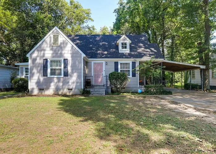 Updated North Greenwood Cottage 1 Mi To Dtwn