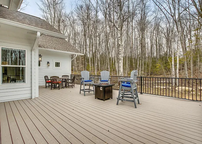 Fall & Winter Escape: Birch Haven, Door County