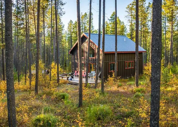 Quiet Home Minutes To Glacier