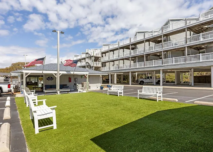 Tranquility By The Sea-Oceanside Condo